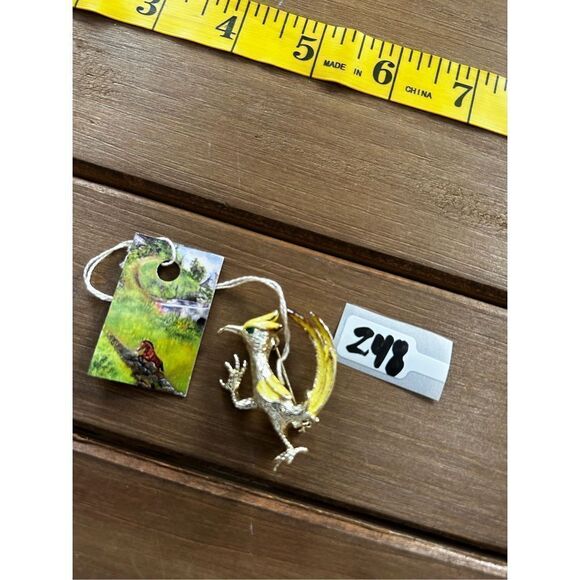 Gerry’s signed roadrunner brooch pin - Picture 7 of 9